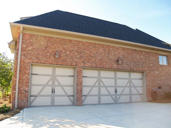 Professional Garage Downspout Repair